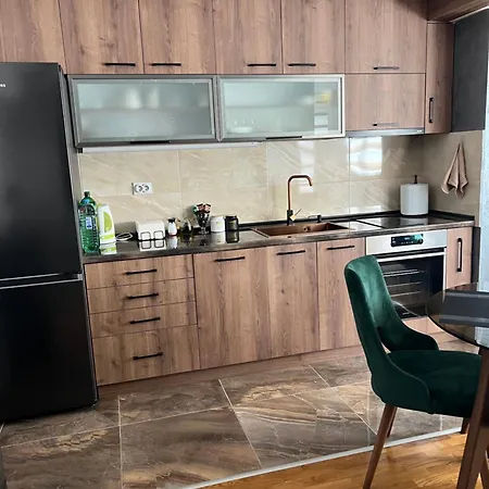 Apartment Deni Place